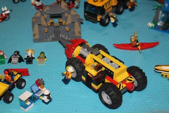 LEGO - 9