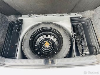 Toyota Corolla e12 2.0 D4D 81kW bez koroze - 9