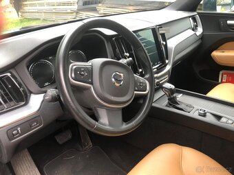 Volvo XC 60 T5, 1.969 ccm benzin, 184 kW, 1. majitel, ČR - 9
