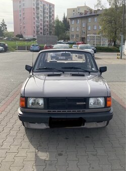 Škoda 120L s přívěsným vozíkem Sport Jacht - 9