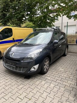 Renault Mégane Scenic 1.4, 7 míst, nepojízdný – Olomouc – 40 - 9