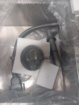 Nerezový dřez 45x50 cm - 9