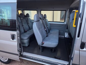 Ford Transit 2.2 TDCi FT 300 M Trend L2H2 9míst - 9