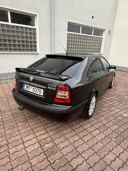 Škoda octavia 1.8t Tour - 9