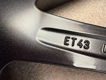 Originál letní kola Audi A6 R20 - 9