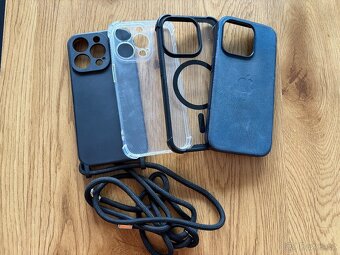 iPhone 15 Pro 256gb - 9