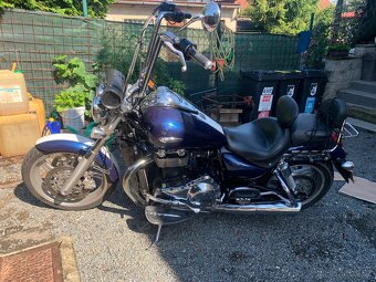 Triumph Thunderbird 1700 - 9