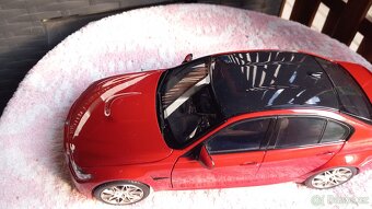 1:18 bmw M3 - 9