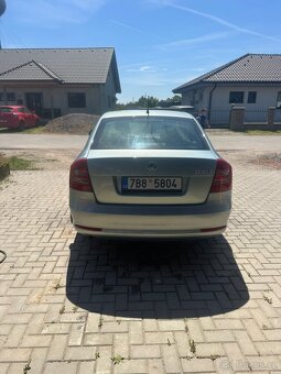Škoda Octavie - 9