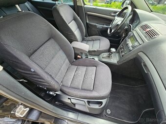 Škoda Octavia 2, 1.9TDI DSG, xenony,tažné - 9