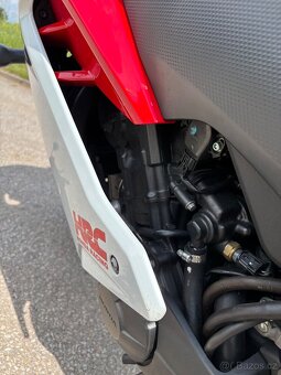 Honda CBR 600F 2011 - 9