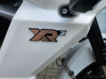 Triumph Tiger 800 XRX ABS - 9