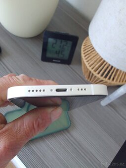 Prodám Apple 12 64GBWhite-zanovni Stav+příslušenství zdarma - 9