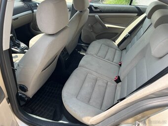 Škoda Octavia 1.9 TDI 77KW, Servisní kniha - 9
