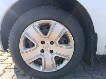 DACIA DOKKER 1.2 Tce spaluje olej kouří - 9