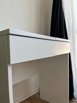 Toaletní stolek Brimnes IKEA - 9