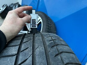 20palcové orig. alu Seat Taracco, VW Tiguan+pneu 235/45R20 - 9