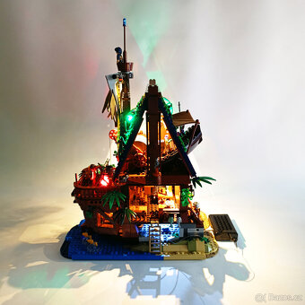 FunWhole / Lumibricks set F9011: Středověký hostinec na molu - 9