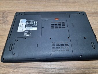 Notebook Acer TravelMate 5744 - 9