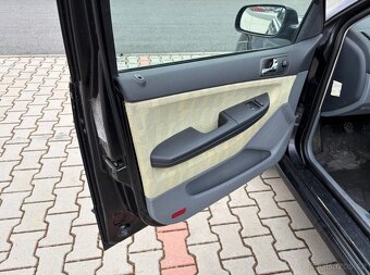 Škoda Fabia 1.4 MPi 50kw klima TZ - 9