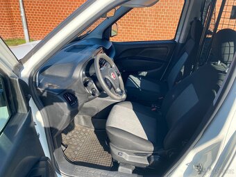 Fiat Dobló Cargo 1.6 JTD MULTIJET SX,PLNÁ VÝBAVA - 9
