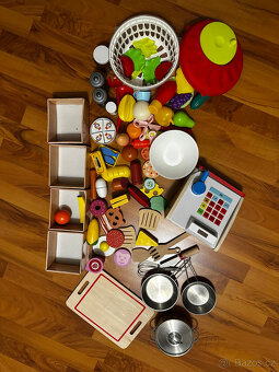 Dětská dřevěná kuchyňka - 9