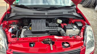 Suzuki Swift 1.3i - 9