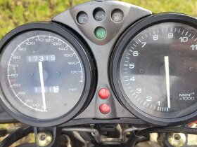 Ducati Monster S4 - 9