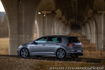 VW Golf R 2016 - 9