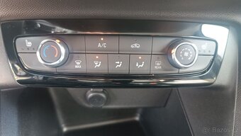 Opel Corsa, 1.2T benzín, 74kw, r.v.5/2021, najeto 49500km - 9