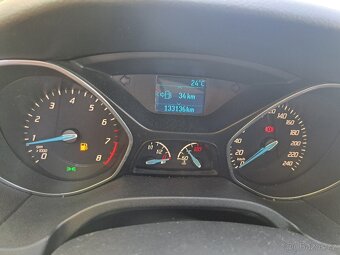 Ford focus 1.6 16V 77kw Trend - 9