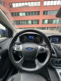 Ford Focus - 9
