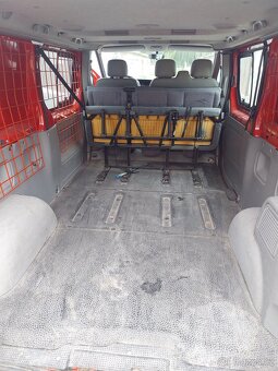 RENAULT TRAFIC 1,9 DCi 100 /2005/159 tkm/ČR/ po STK - 9