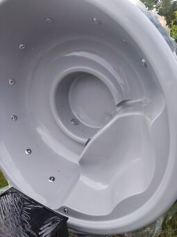 Koupací sud (ThermoWood - full set) včetně filtr. systému - 9