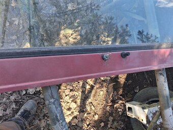 Okenný ram suzuki samurai cabrio - 9