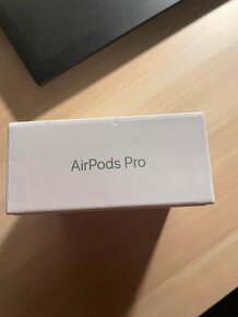apple air pods pro - 9