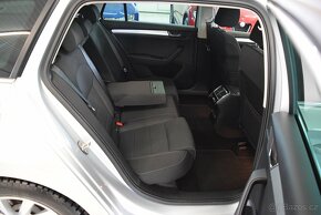 Škoda Superb 2.0 TDI STYLE 4x4 MANUÁL 2018-DPH - 9