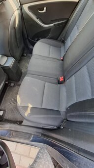 Hyundai i30 kombi 1,6 CRDI 81Kw - 9