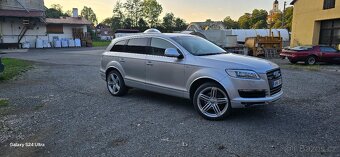 Audi Q7 - 9