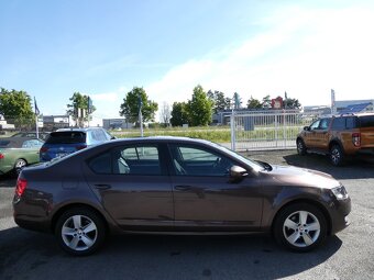 Škoda Octavia 1.2 TSi 77kW klima, 2x kola - 9