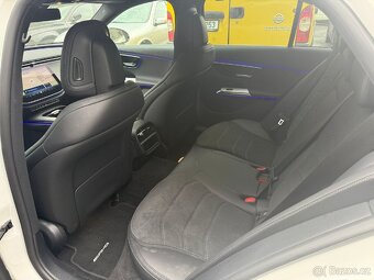 Mercedes-Benz E 300 de AMG Line Hybrid - 9