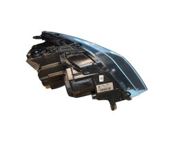 Levý a pravý halogen 2H1941015AA 2H1941016M VW Amarok 2014 - 9