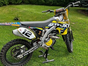 Suzuki 250 Rmz - 9