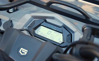 Čtyřkolka CF MOTO CFORCE 1000 – TOP STAV - 9