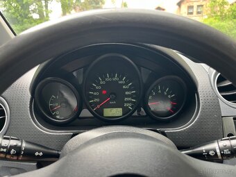 Mitsubishi Colt CZ3 1.1 nová STK super stav - 9