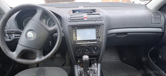 ŠKODA OCTAVIA COMBI 1.9 TDI - 9