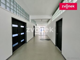Pronájem výrobní haly 1080 m², Holešov - 9