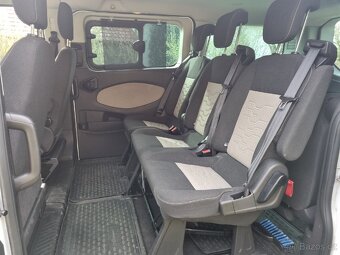 Ford Tourneo Custom 2,2, 92kw, 8 míst - 9