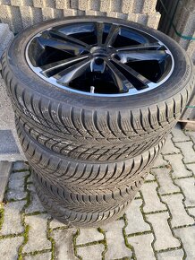 MERCEDES GLA W177 R18 - 9
