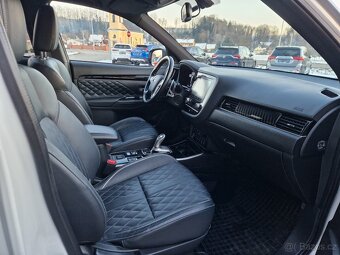 Mitsubishi Outlander, 2.4 PHEV 4x4 odpočet DPH - 9